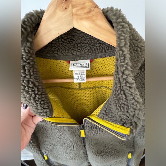 LL Bean Mountain Pile Fleece Vest Women's Large Full Zip Sherpa Pocket Hunter - Picture 2 of 6